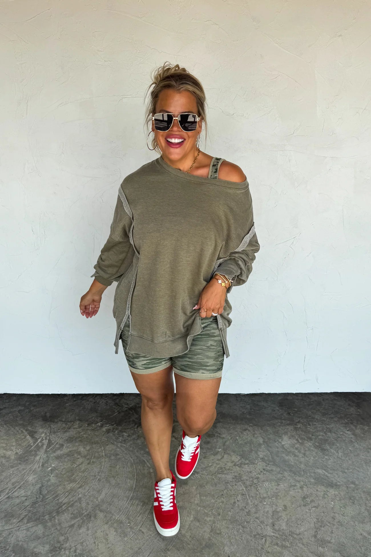 PREORDER- FALL COLORS CLASSIC CREW PULLOVER