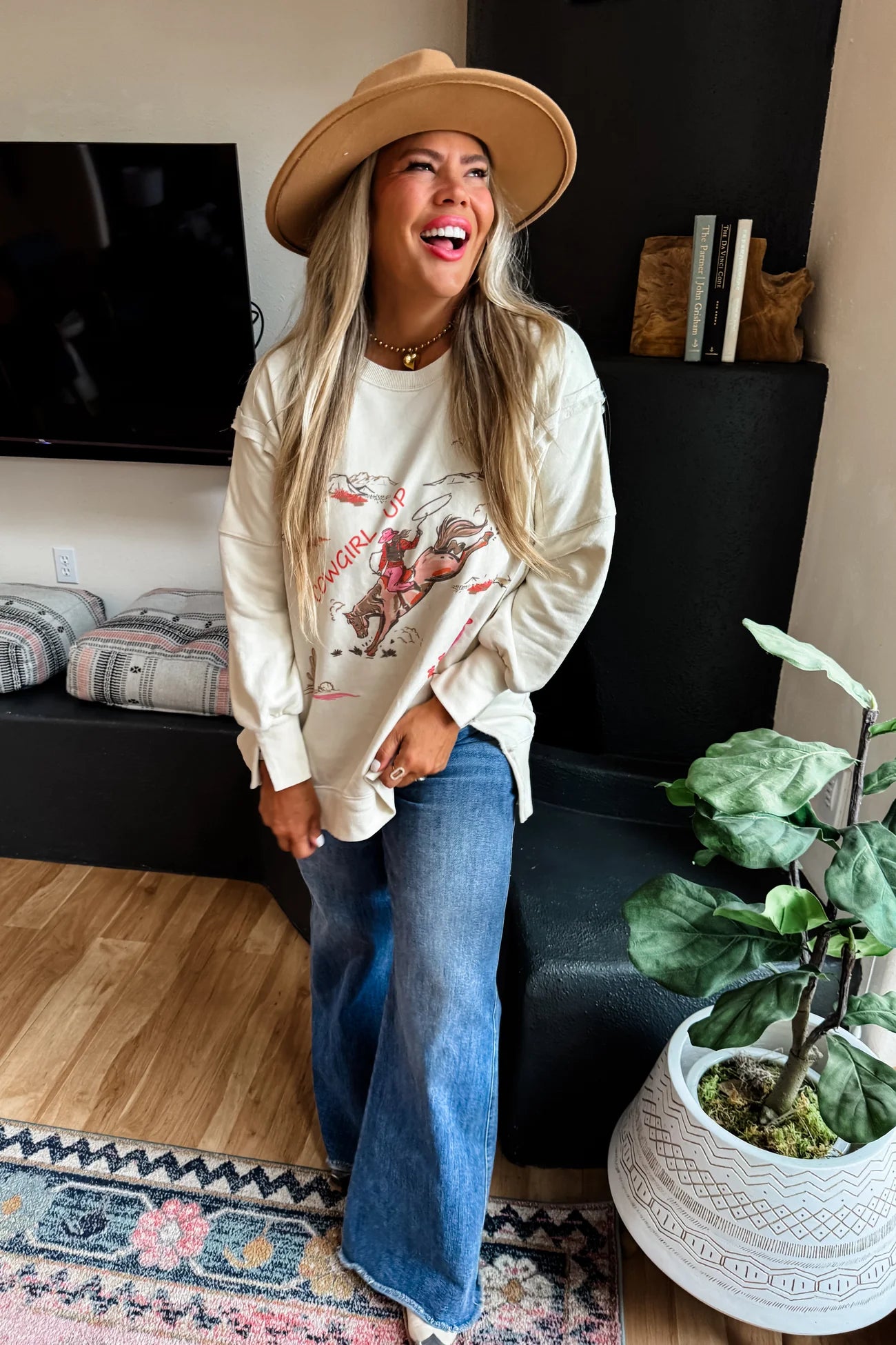 PREORDER- RANCH GIRL CLASSIC CREW PULLOVER
