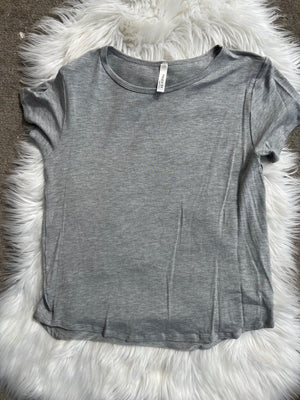 Gray basic shirt